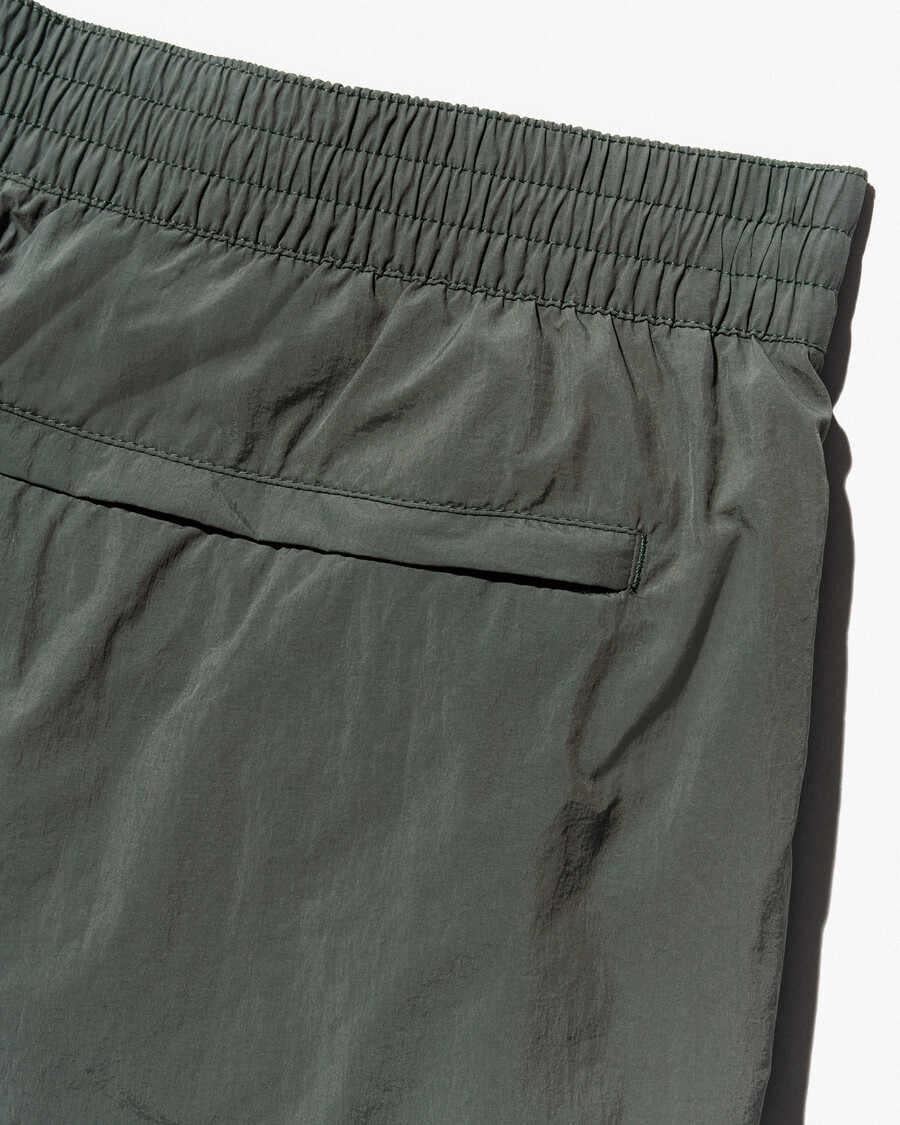 herren-badeshorts in eisengrün jetzt kaufen — cdlp