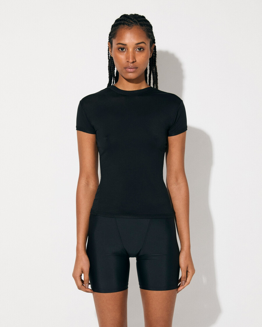 leichtes damen-t-shirt in schwarz jetzt shoppen — cdlp