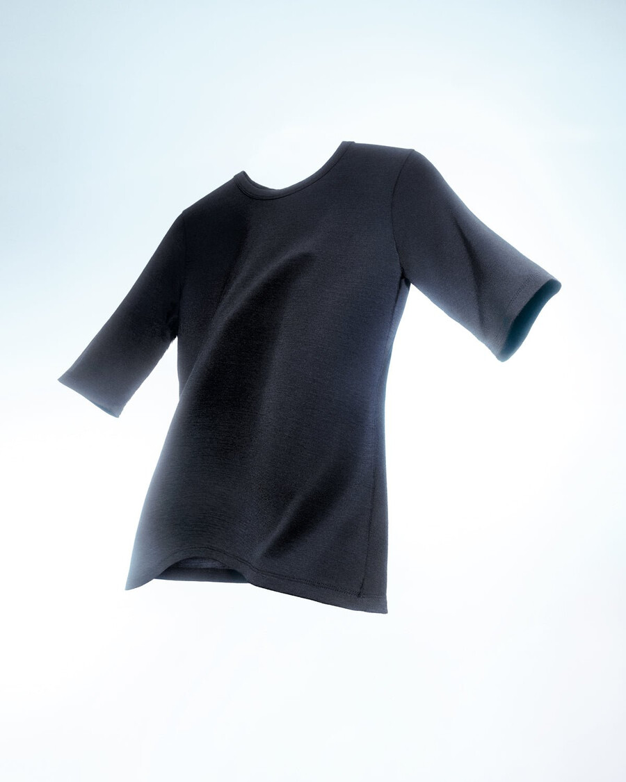schwarzes damen-t-shirt aus merinowolle jetzt shoppen — cdlp