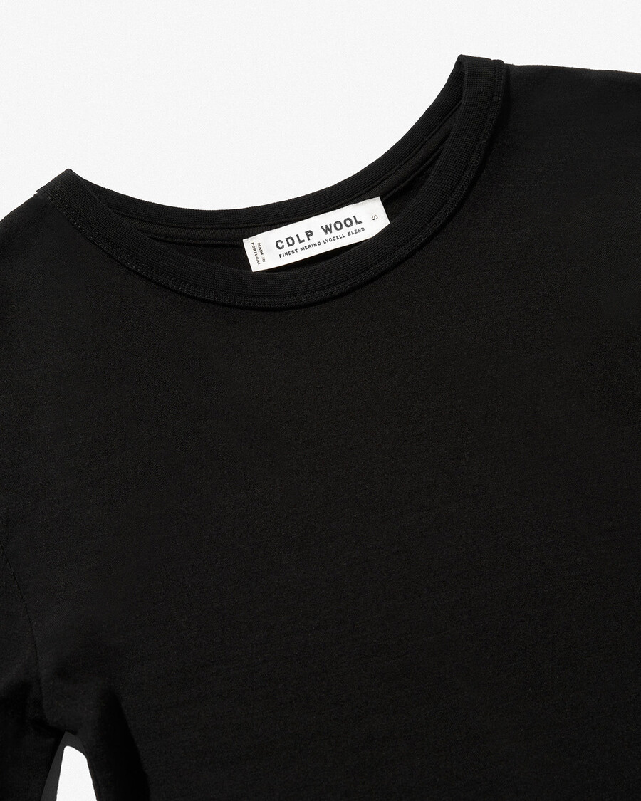 x damen-t-shirt aus merinowolle in schwarz jetzt kaufen — cdlp