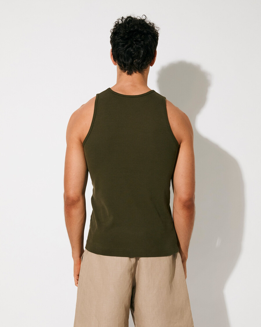 herren-rippstrick-tanktop in olivgrün jetzt shoppen — cdlp